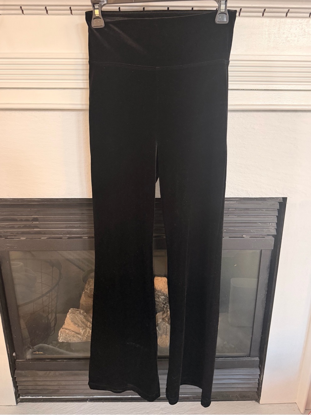 Anatomie Black Wide-Leg Velvet Pants